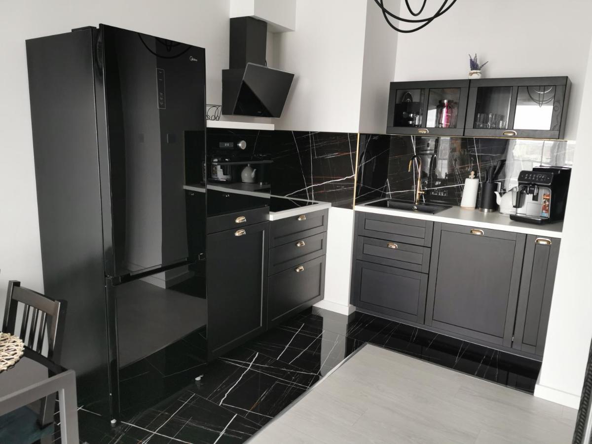 Apartament Przy Bursztynowym Stadionie Danzig Exterior foto